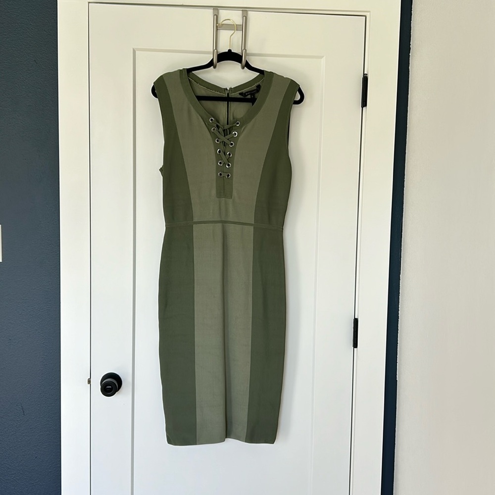 BCBGMaxAzria Earth Green Safari Sleeveless Bodycon Dress Women's Size L Stretch